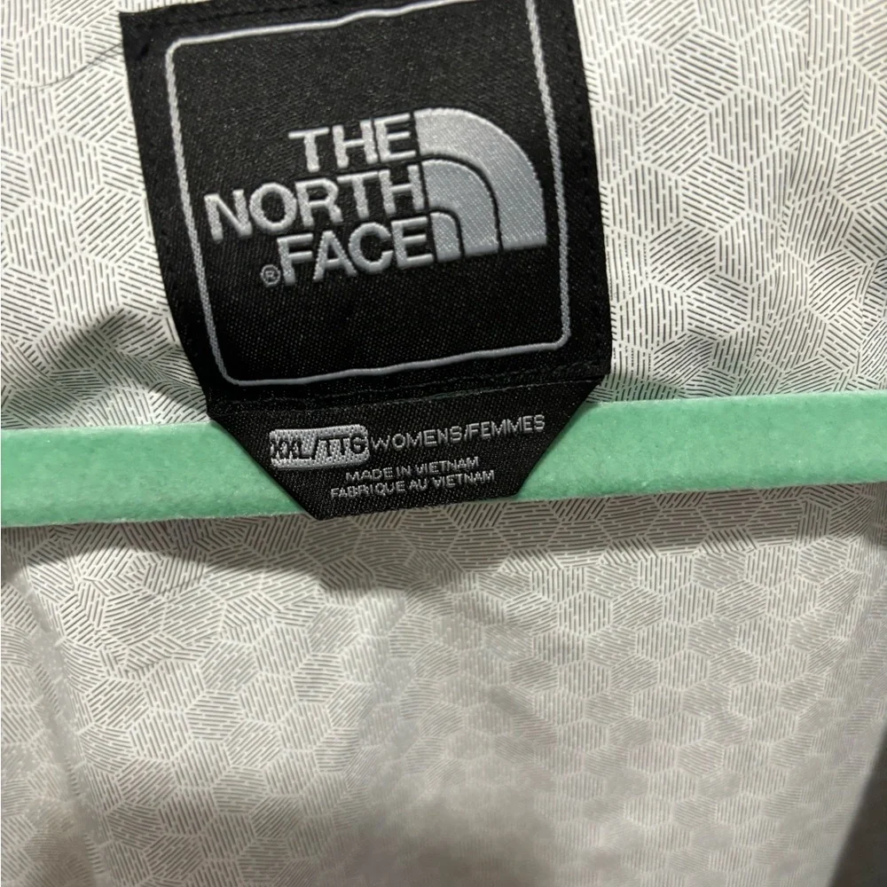 The North Face rain coat in blue with pink logo XXL - Picture 3 of 4